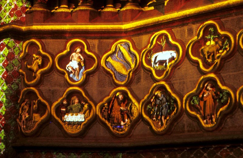 Image 1622_AmiensCathedralDetailImagine.jpg