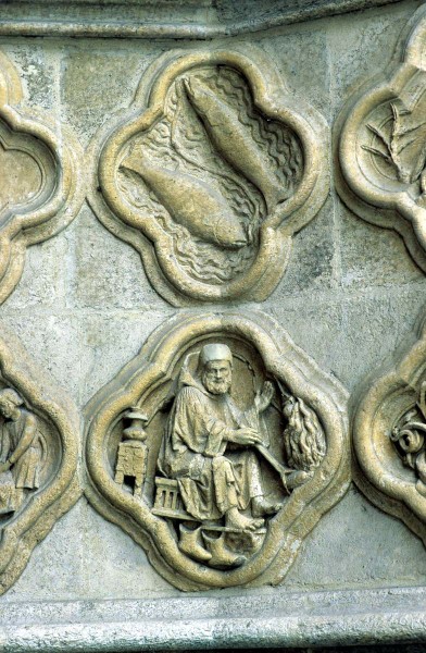 Image 1624_AmiensCathedralDetail.jpg