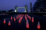 2060 LondonTowerBridgeWithFountains thumb