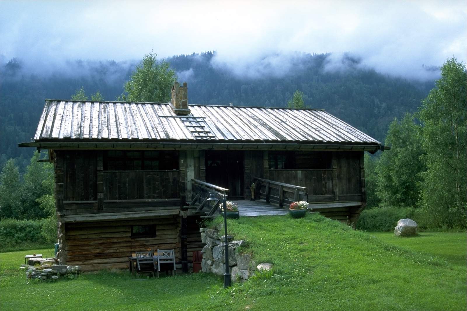 Image 3080_NumedalSevleBoyHouse.jpg
