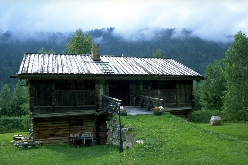 Image 3080_NumedalSevleBoyHouse.jpg