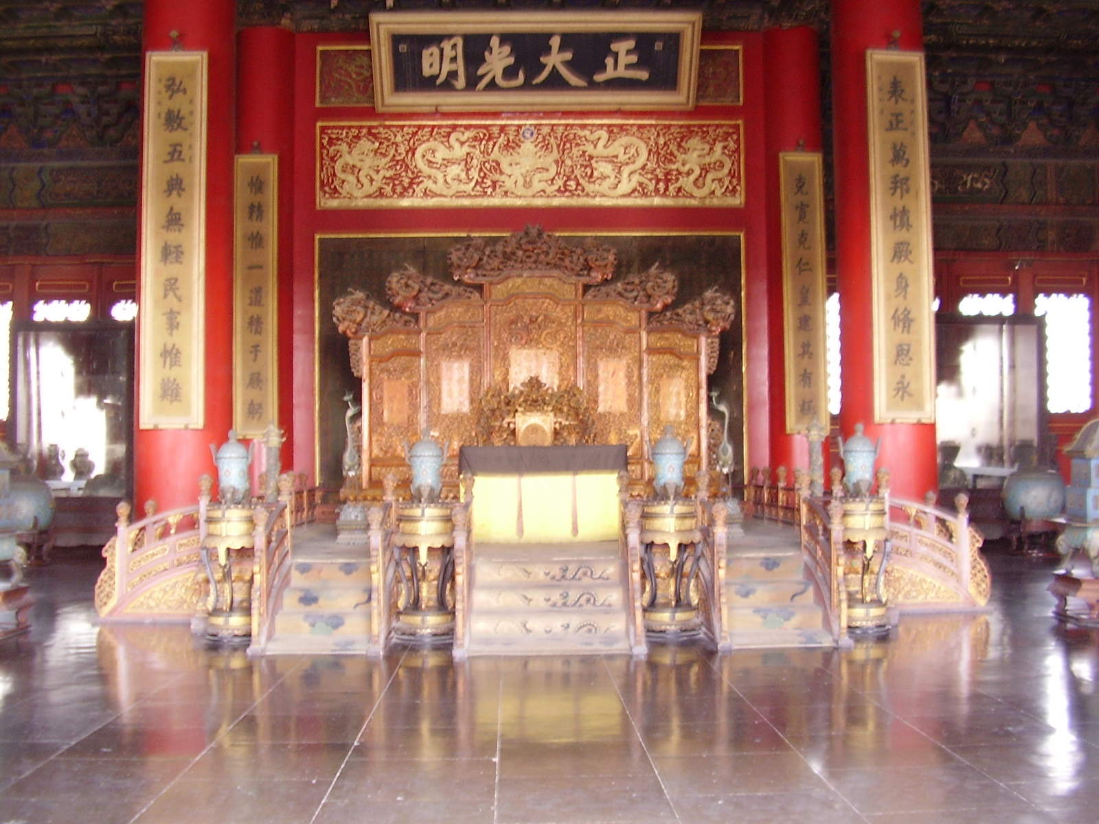 Image 6230_forbidden_city_temple2_p3030112.jpg