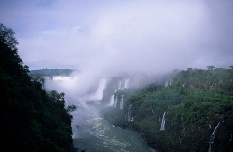 Image 9210_IguazuFallFromBrasil.jpg